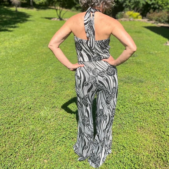 Stylish Black and White Palazzo Halter Jumpsuit - Picture 2 of 5